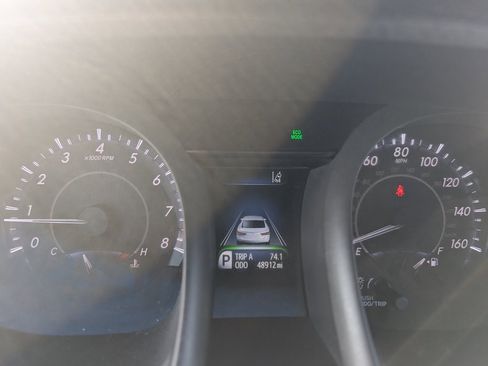 Used 2018 Toyota Avalon Limited w/ All Weather Liner Package image 26