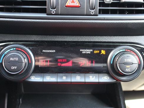 Certified 2024 Kia Forte GT-Line image 24