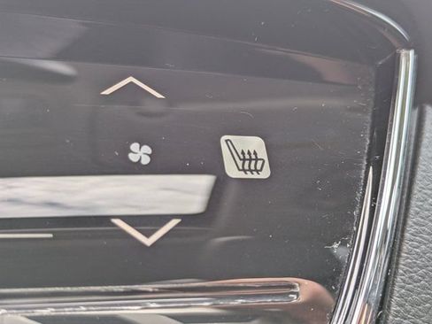 Certified 2021 Honda HR-V EX-L image 28