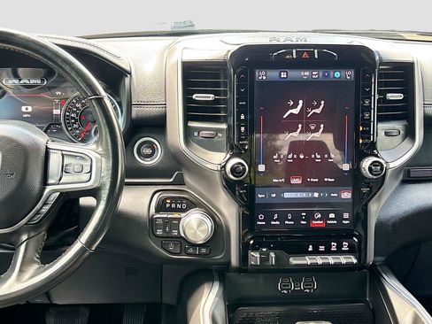 Used 2023 RAM 1500 Laramie AWD/4WD image 16