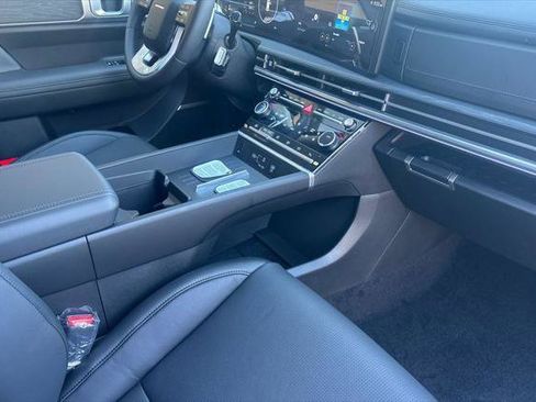 New 2026 Hyundai Santa Fe Limited image 12