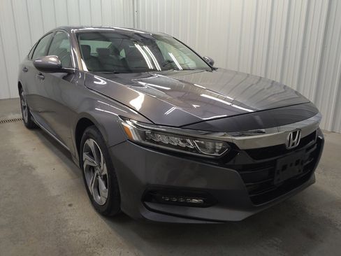 Used 2020 Honda Accord EX image 13