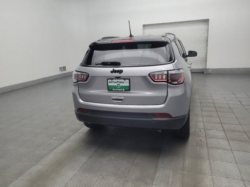 Used 2020 Jeep Compass Latitude FWD image 7