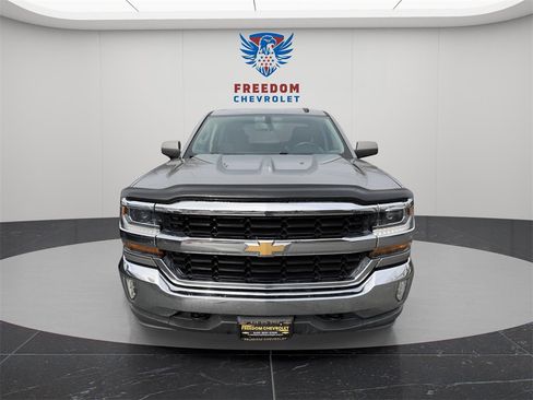 Used 2017 Chevrolet Silverado 1500 LT w/ All Star Edition image 8