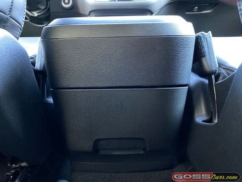 New 2026 Chrysler Pacifica Select image 21