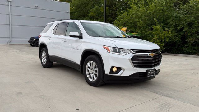 Used 2021 Chevrolet Traverse LT AWD/4WD image 1
