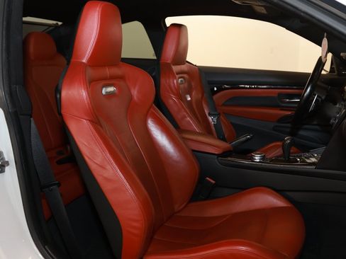 Used 2016 BMW M4 Coupe image 15