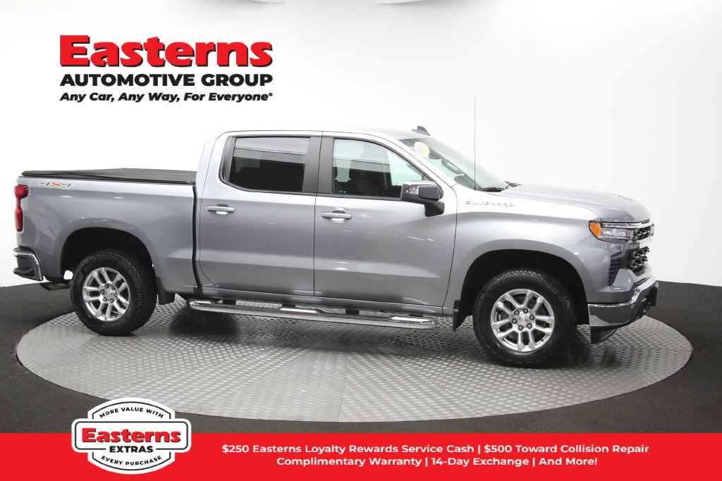 Used 2024 Chevrolet Silverado 1500 LT AWD/4WD image 51