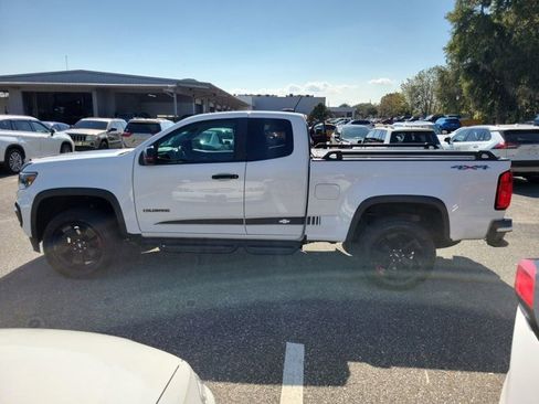 Used 2021 Chevrolet Colorado LT w/ Redline Special Edition image 13