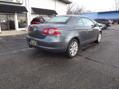 Used 2007 Volkswagen Eos 2.0T image 5