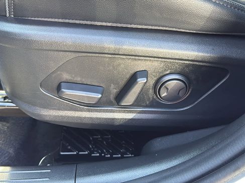 Used 2023 Hyundai Tucson Limited image 13