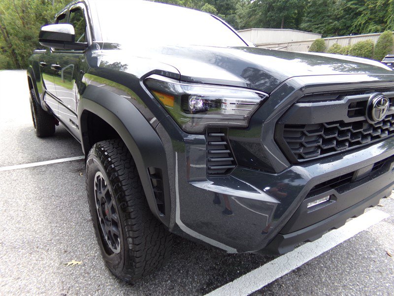 Used 2026 Toyota Tacoma TRD Off-Road AWD/4WD image 4