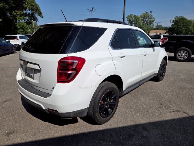 Used 2017 Chevrolet Equinox LT w/ Convenience Package FWD image 6