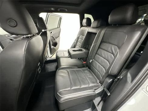 Certified 2020 Volkswagen Tiguan SEL Premium R-Line image 21