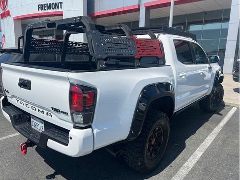 Used 2020 Toyota Tacoma TRD Pro AWD/4WD image 5