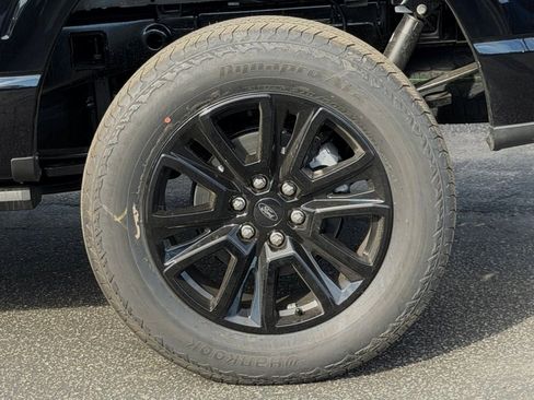 New 2025 Ford F150 Platinum w/ Equipment Group 702A High image 9