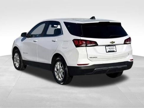 Certified 2024 Chevrolet Equinox LT w/ LPO, Floor Liner Package FWD image 3
