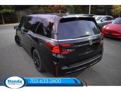 New 2026 Honda Odyssey Sport-L image 8