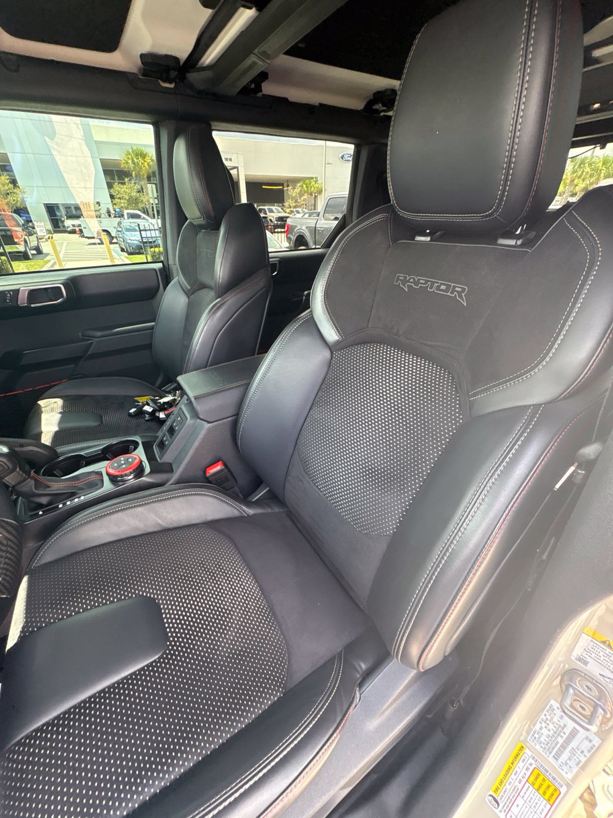 Used 2025 Ford Bronco Raptor w/ Interior Carbon Fiber Pack AWD/4WD image 11