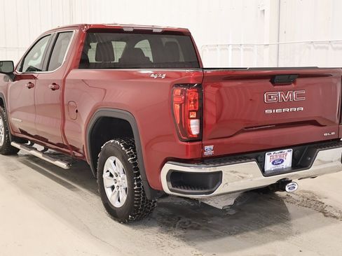 Used 2020 GMC Sierra 1500 SLE w/ SLE Value Package image 8