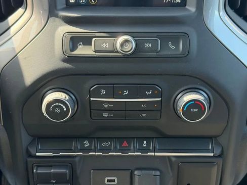 Used 2019 Chevrolet Silverado 1500 Custom Trail Boss w/ Custom Convenience Package image 22