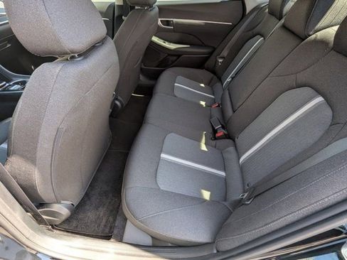 Used 2021 Hyundai Sonata SEL w/ Convenience Package FWD image 17