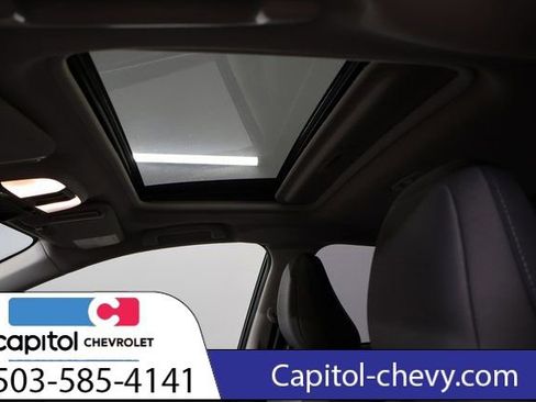 Used 2025 Subaru Crosstrek 2.0i Premium AWD/4WD image 12