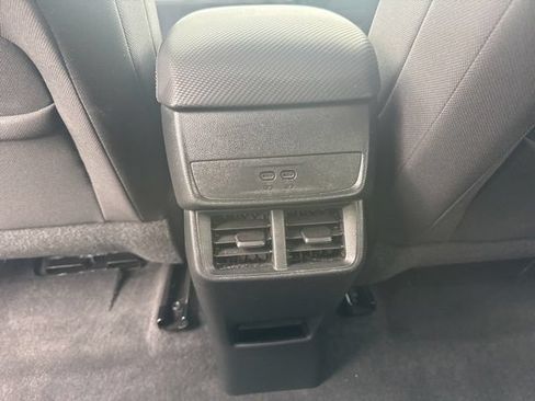 Certified 2025 Chevrolet Equinox LT AWD/4WD image 31