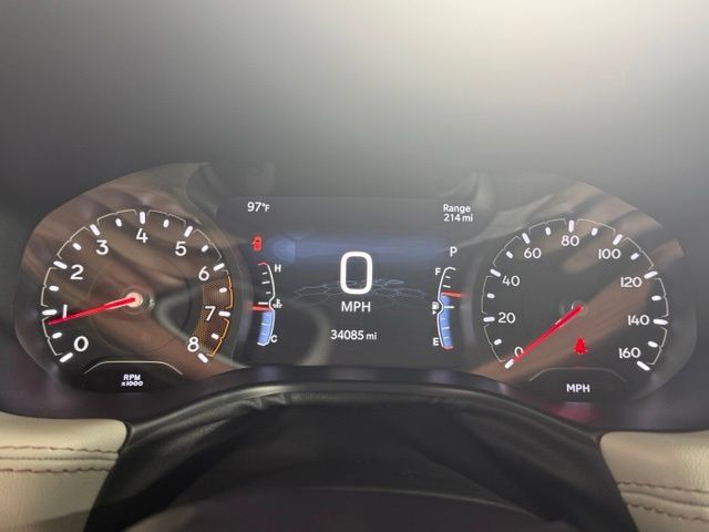 Used 2025 Jeep Compass Limited AWD/4WD image 18