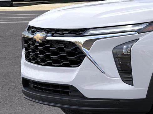 New 2026 Chevrolet Trax LS w/ LS Convenience Package image 13