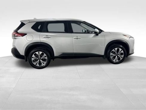 Used 2023 Nissan Rogue SV FWD image 11