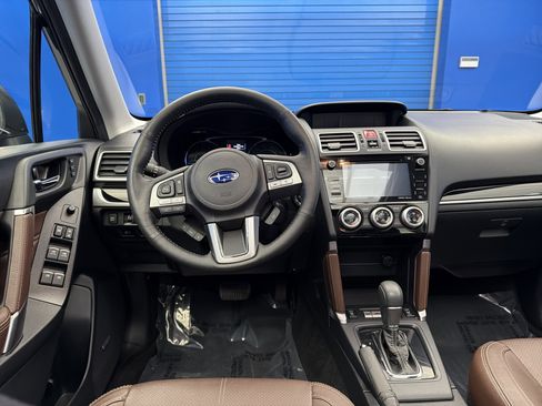 Used 2018 Subaru Forester 2.5i Touring image 29