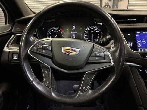 Used 2023 Cadillac XT5 Luxury FWD image 14