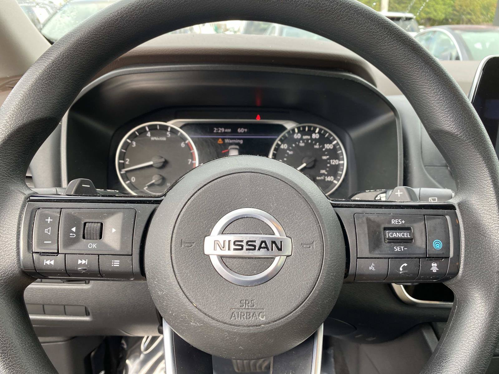 Used 2021 Nissan Rogue SV AWD/4WD image 14