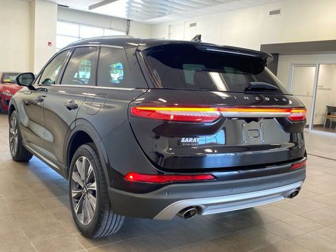 Used 2021 Lincoln Corsair Reserve AWD/4WD image 5