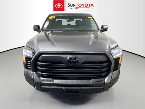 Used 2024 Toyota Tundra SR5 w/ SR5 Convenience Package AWD/4WD image 10