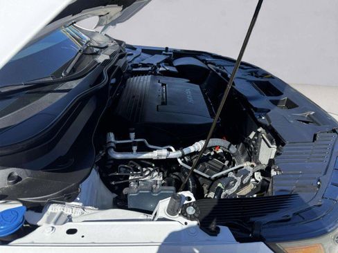 Used 2023 Honda Pilot Sport image 68