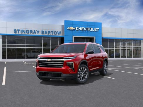 New 2026 Chevrolet Traverse LT w/ Sun and Wheel Package FWD image 10