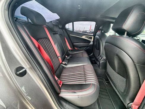 Used 2023 Genesis G70 2.0T w/ Sport Prestige Package RWD image 26