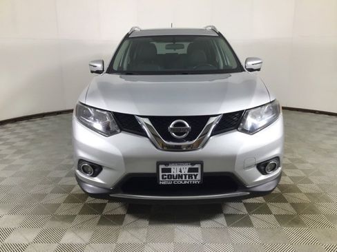Used 2016 Nissan Rogue SL w/ SL Premium Package image 2