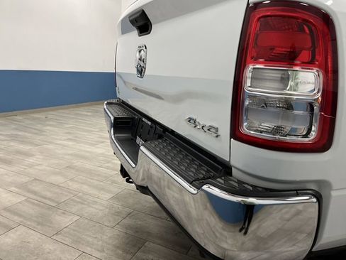 Used 2024 RAM 2500 Tradesman w/ Chrome Appearance Group image 31