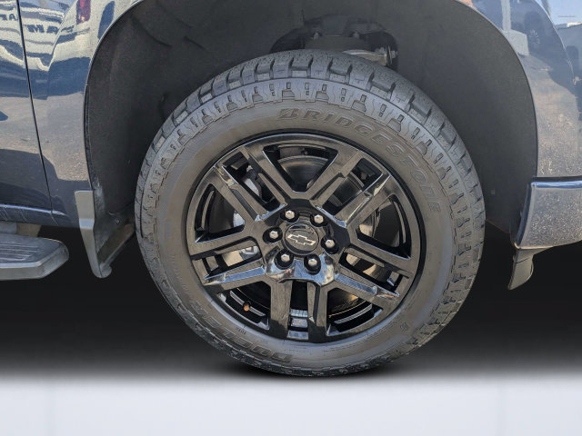 Used 2022 Chevrolet Silverado 1500 Custom AWD/4WD image 10
