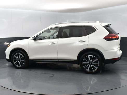 Used 2020 Nissan Rogue SL w/ Premium Package image 5