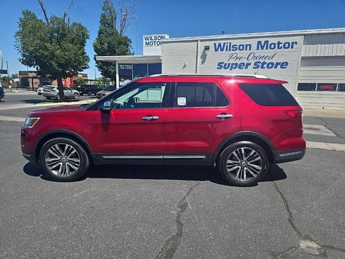Used 2018 Ford Explorer Platinum AWD/4WD image 8