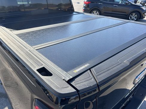 Used 2019 GMC Sierra 1500 SLT w/ SLT Premium Plus Package image 3