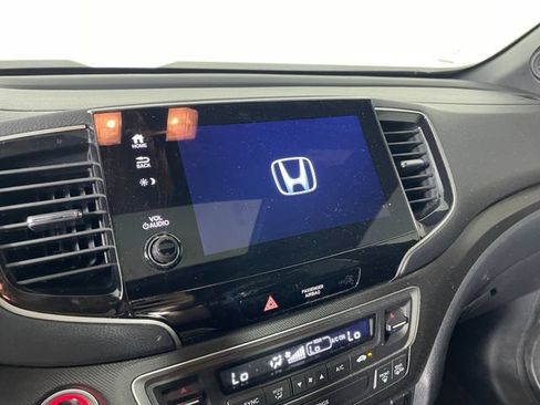 Certified 2023 Honda Passport TrailSport image 7