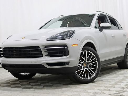 Used 2023 Porsche Cayenne S AWD/4WD image 5