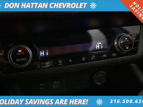 Used 2023 Mitsubishi Outlander SE image 11