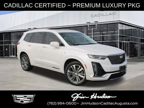 Used 2022 Cadillac XT6 Premium Luxury w/ Technology Package FWD image 1