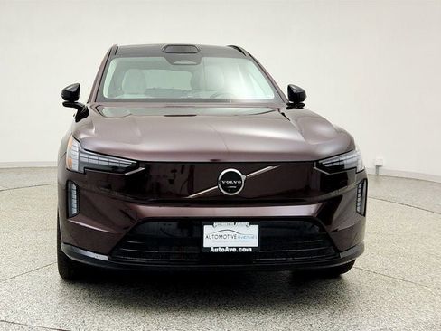 Used 2025 Volvo EX90 Ultra image 2